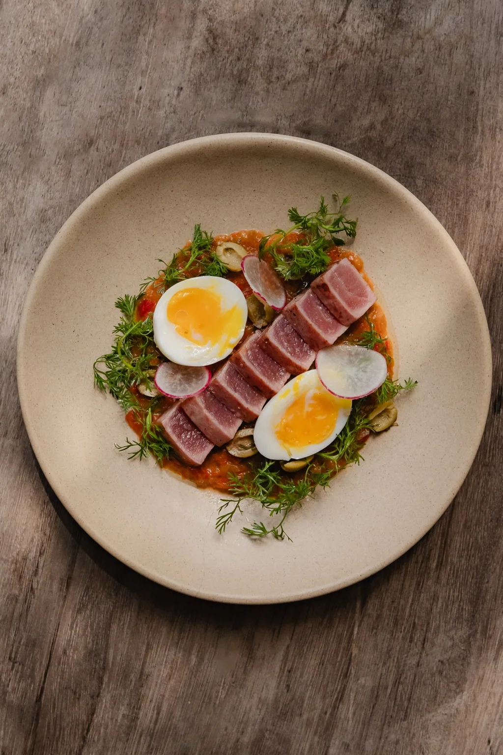 Macondo — Tuna topdown