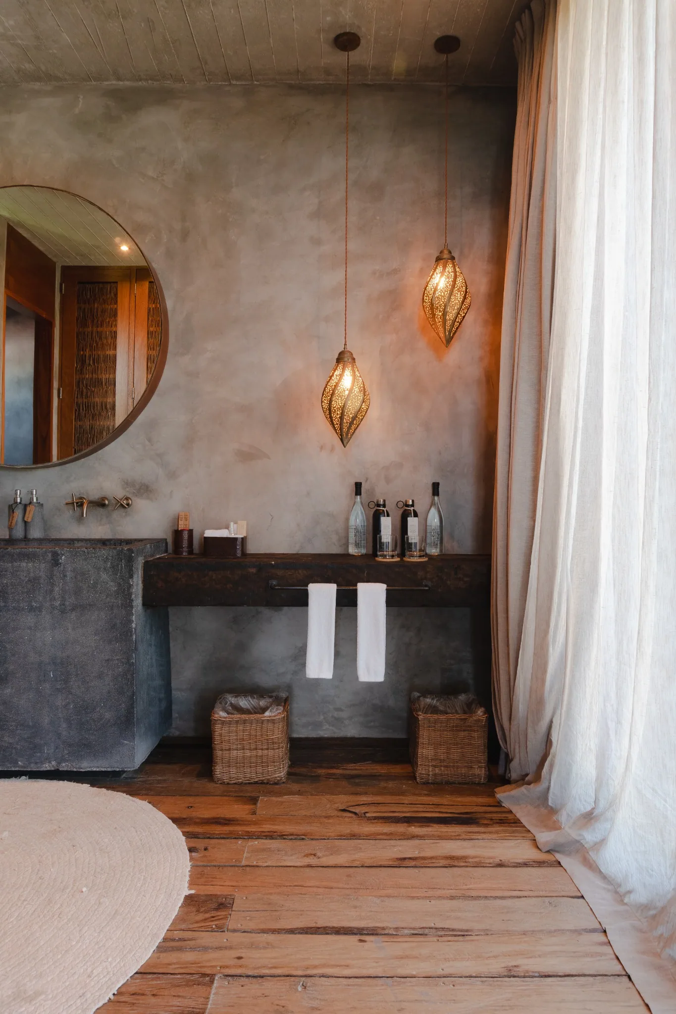 Nômade Tulum — Bathroom vanity